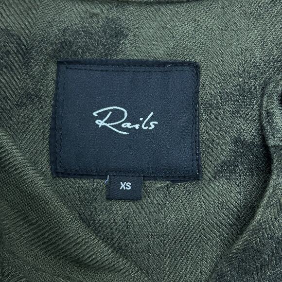 Rails Womens Size XS Hunter Top Button Up Long Sleeve Rayon Olive Tie Dye - Picture 12 of 16